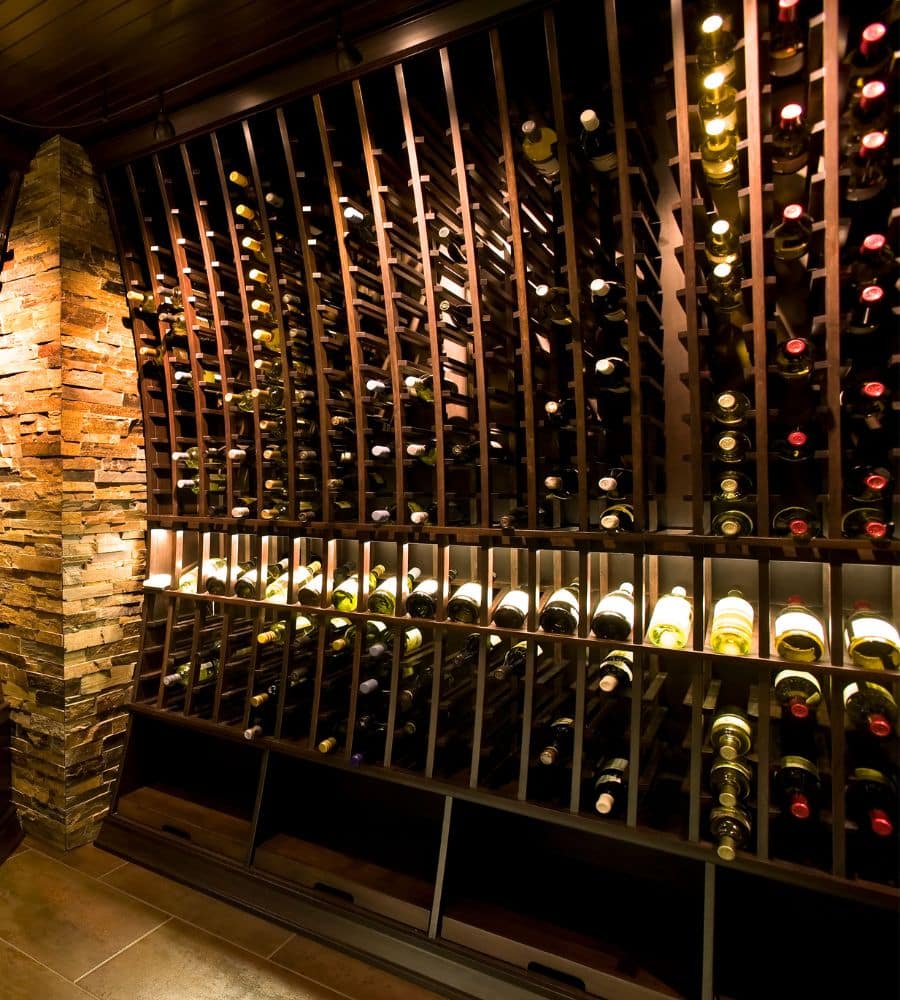 The Curve - traditional Custom wine cellar - Genuwine Cellars